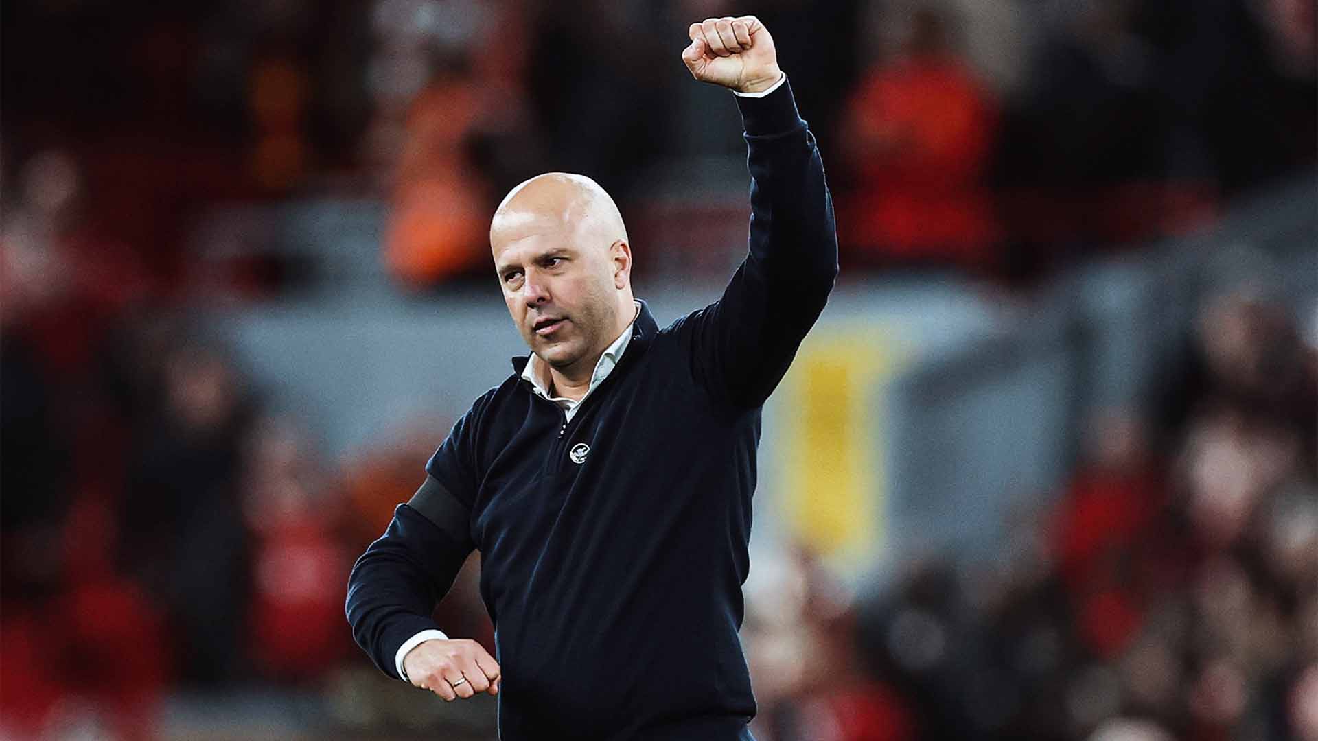 Arne Slot Keluhkan Keputusan Wasit Meski Menang 2-1 atas Chelsea