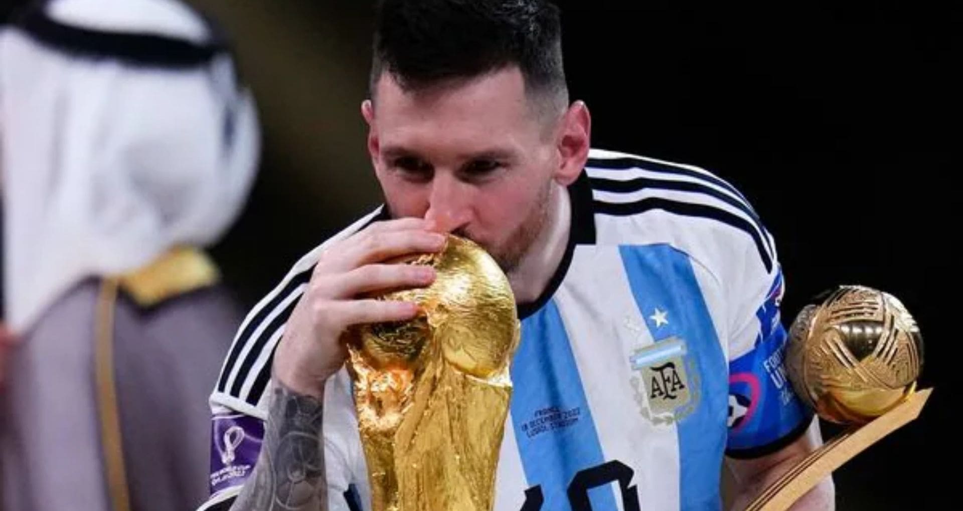 10 Pemain Bola dengan Trofi Terbanyak