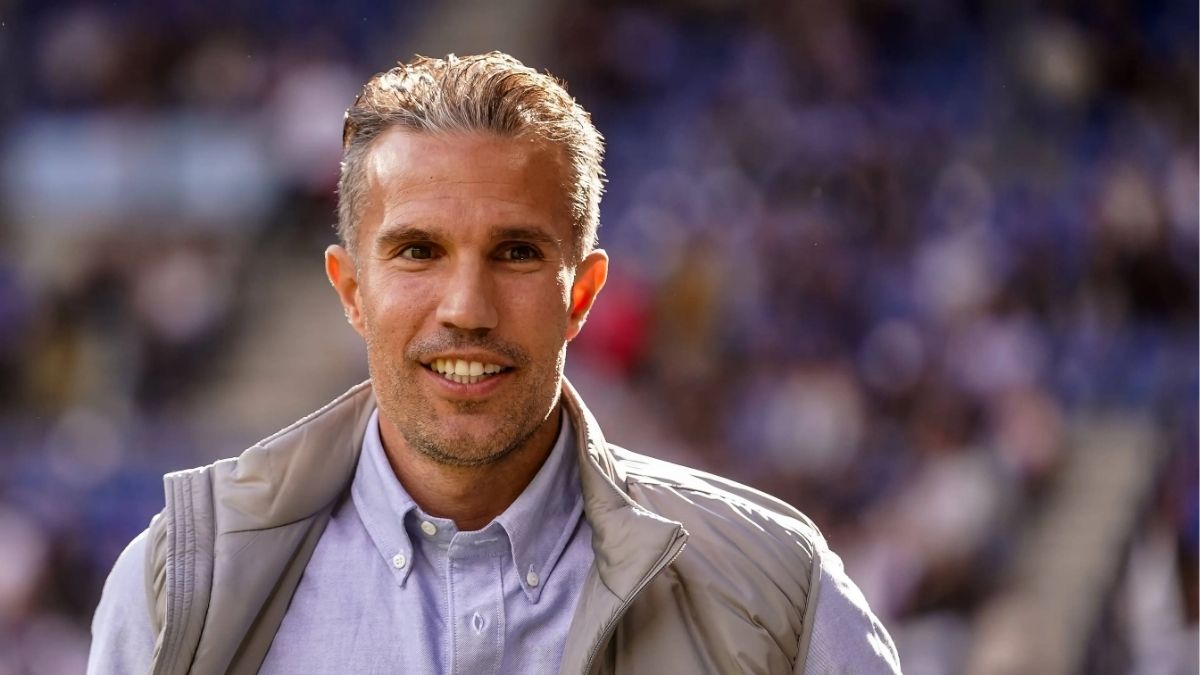 Robin van Persie Resmi Jadi Pelatih Feyenoord