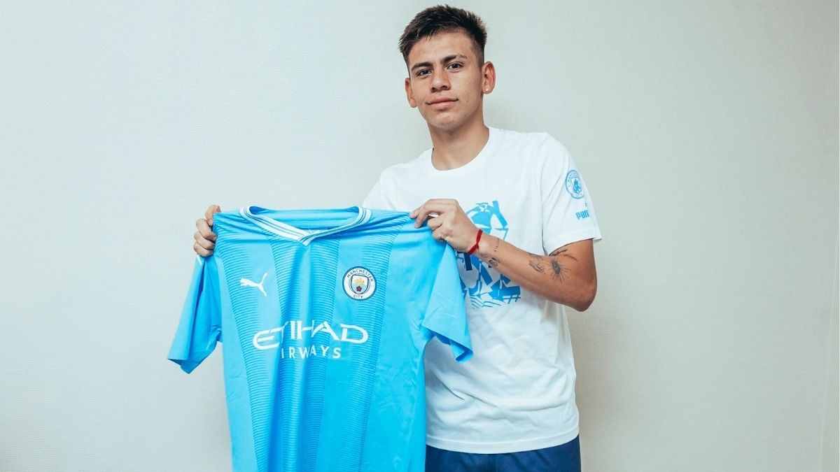 Claudio Echeverri Resmi Gabung Manchester City