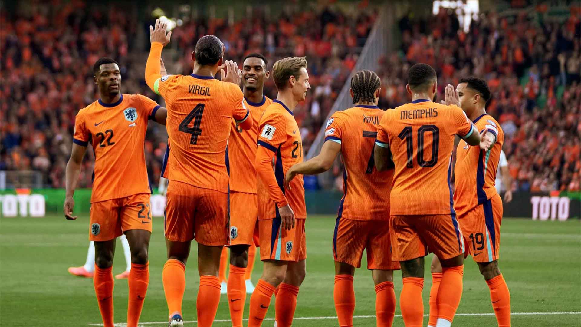 Depay Ukir Sejarah, Belanda Hancurkan Malta 8-0