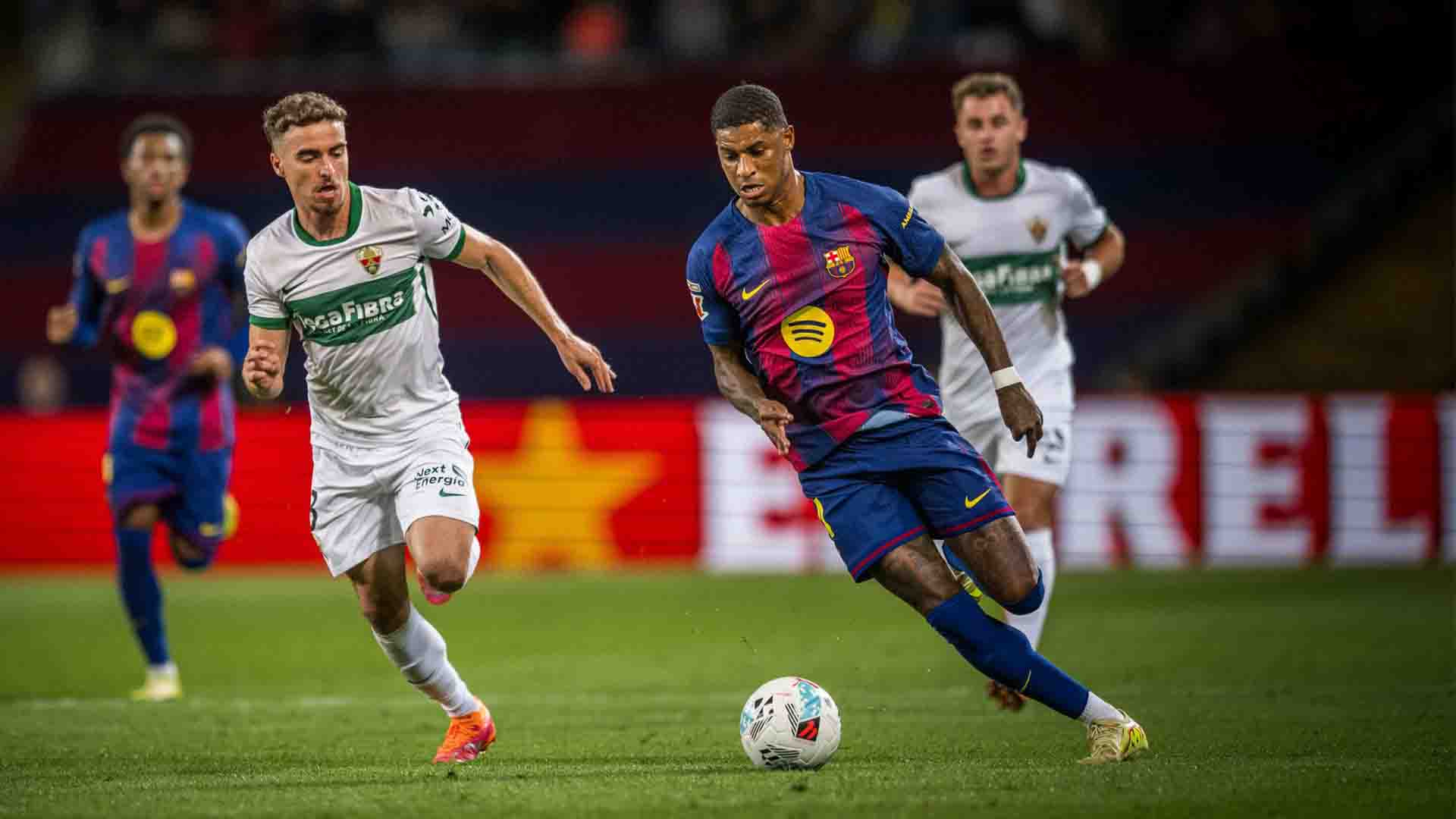 Flick Belum Puas, Desak Rashford Tingkatkan Efisiensi di Depan Gawang