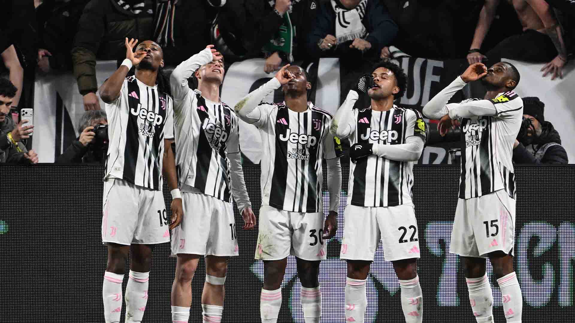 David dan Yildiz Bawa Juventus Menang Meyakinkan 3-0 atas Napoli