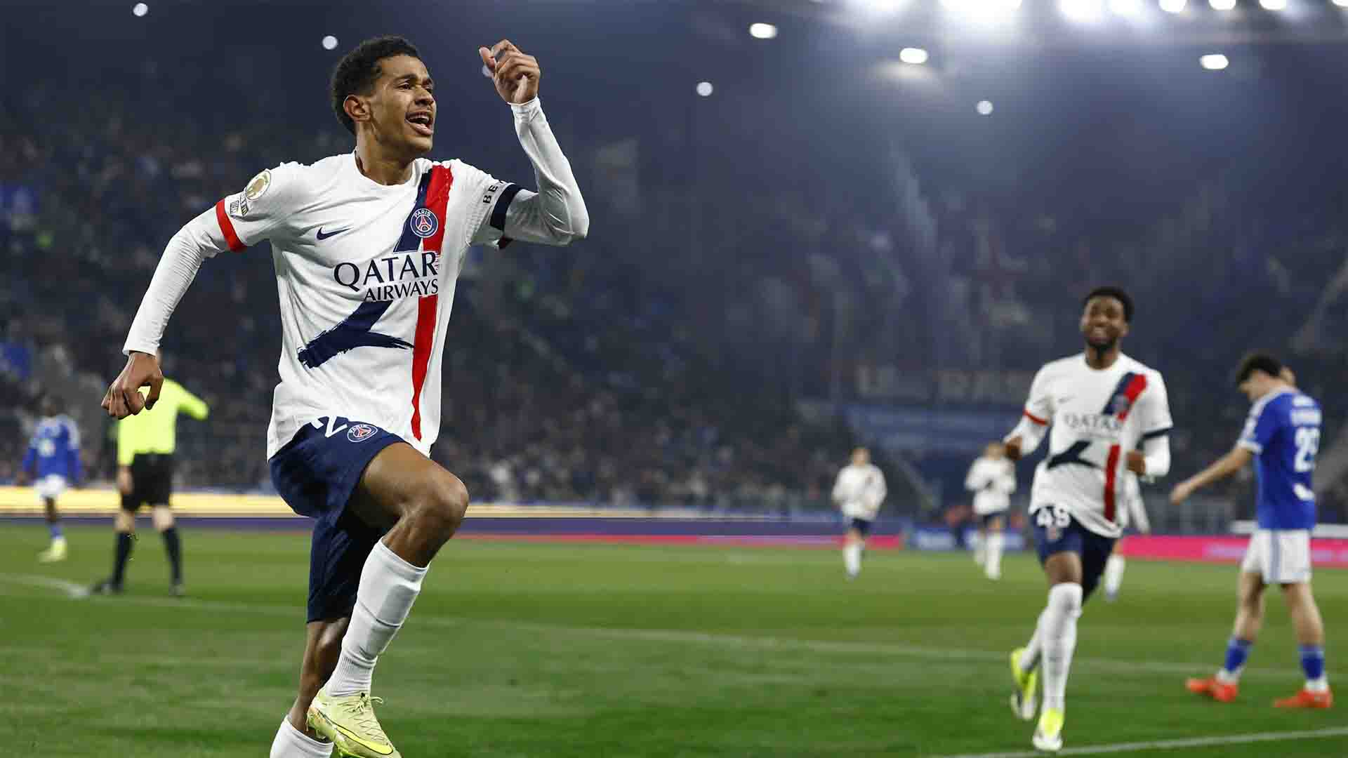 PSG Rebut Puncak Klasemen usai Menang 2-1 di Kandang Strasbourg