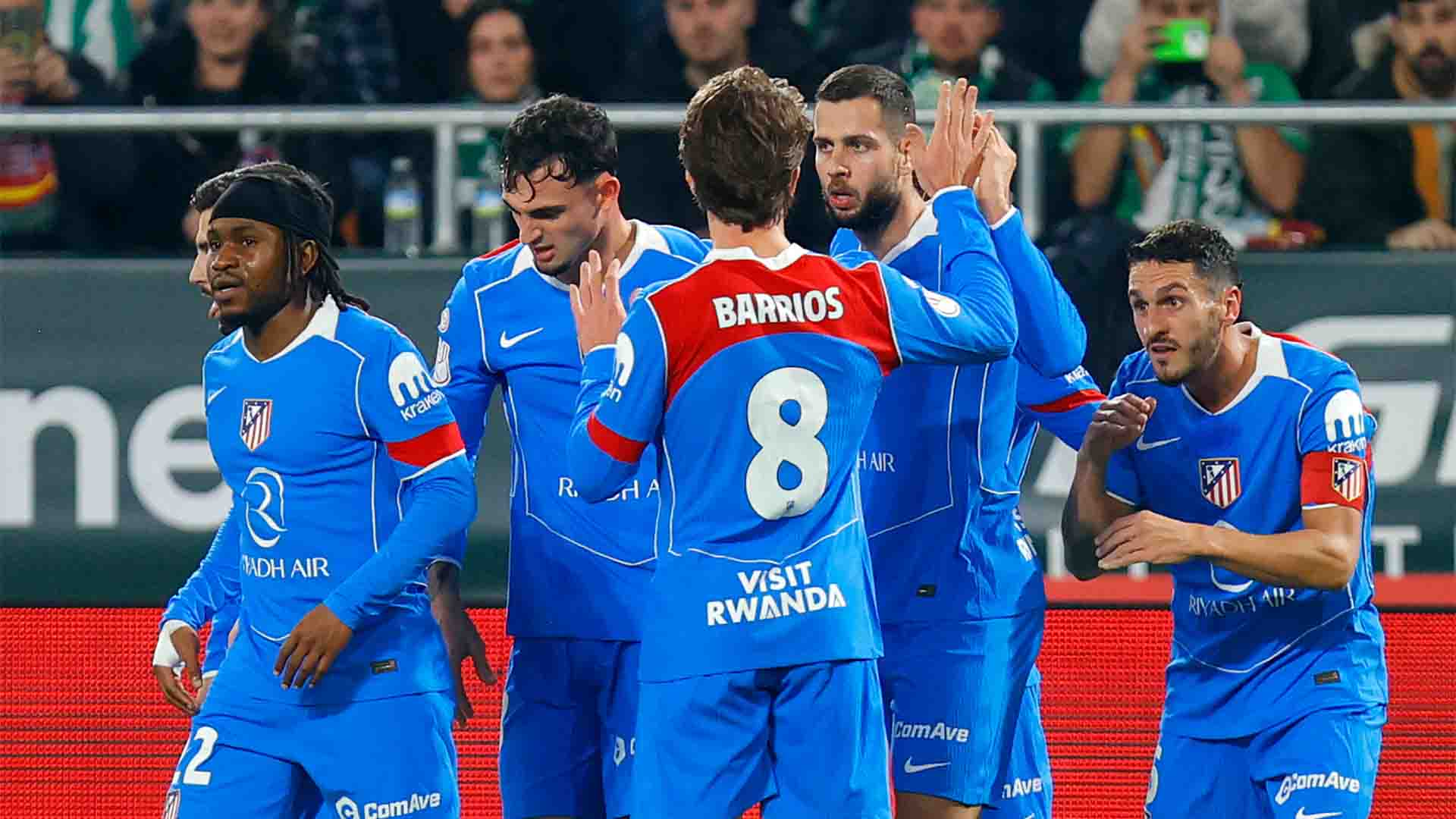 Copa del Rey: Debut Lookman Warnai Kemenangan 5-0 Atletico atas Betis