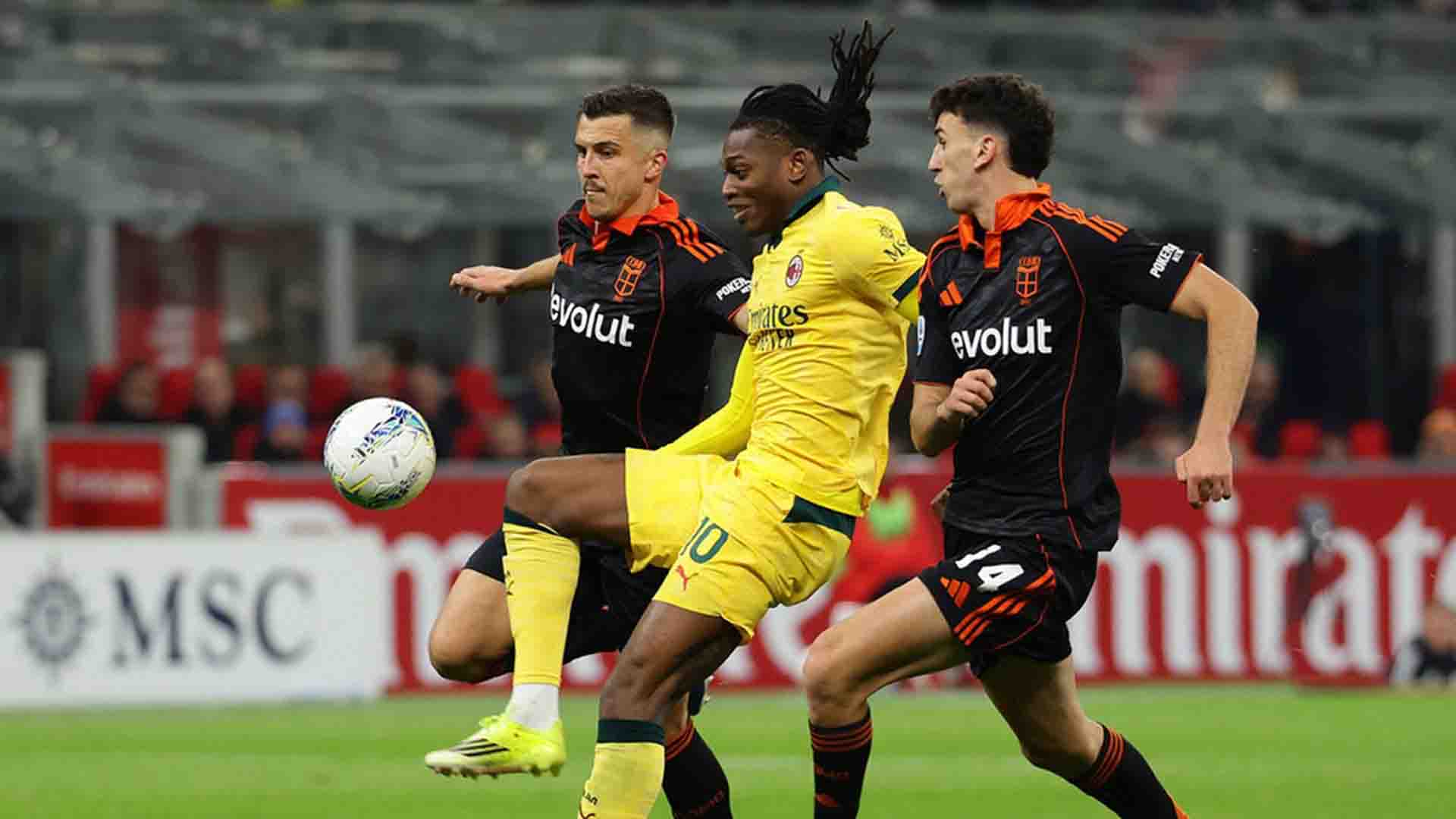 Milan 1-1 Como: Leao Selamatkan Rossoneri dari Kekalahan