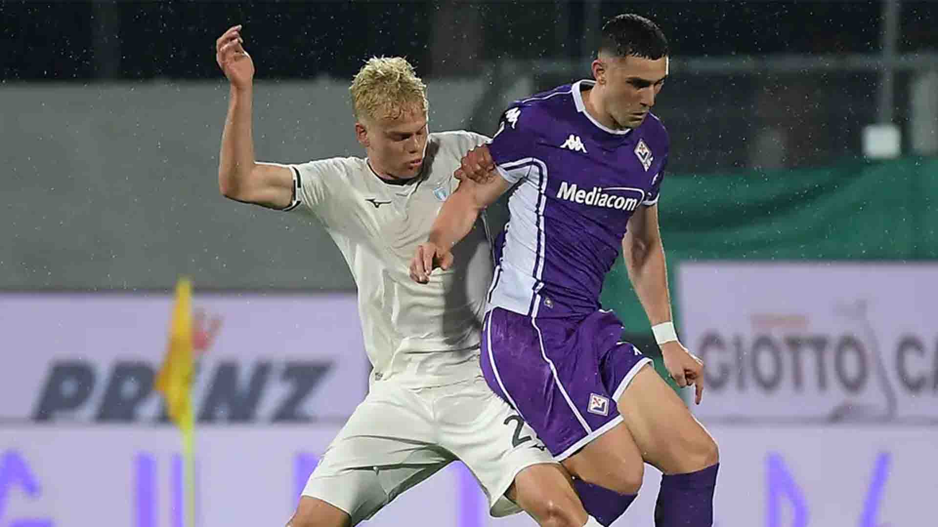 Tandukan Gosens Kalahkan Lazio, Fiorentina Menjauh dari Zona Merah