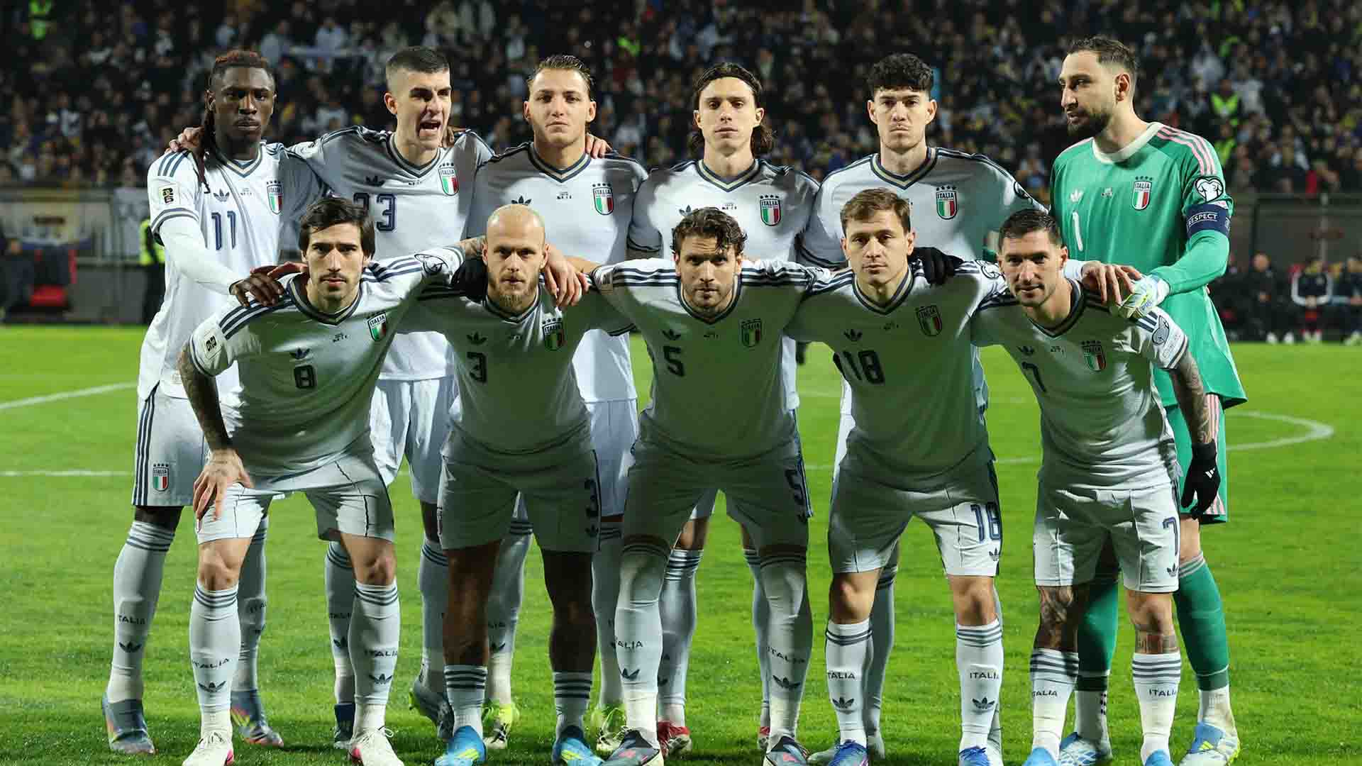 Italia Krisis Identitas, Gullit: Main Bertahan Saja, Tak Usah Tiki-Taka